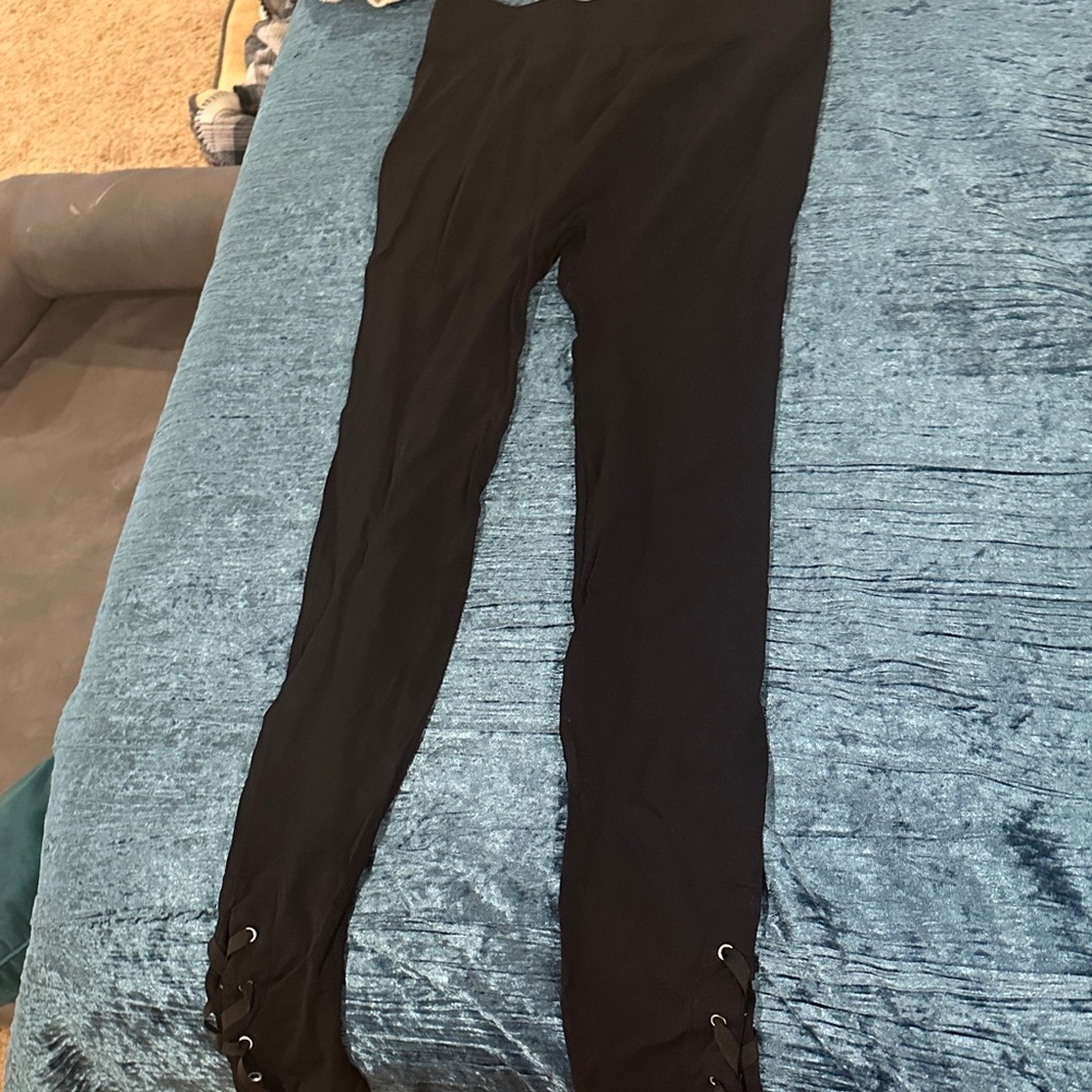 Black Lace-Up Leggings